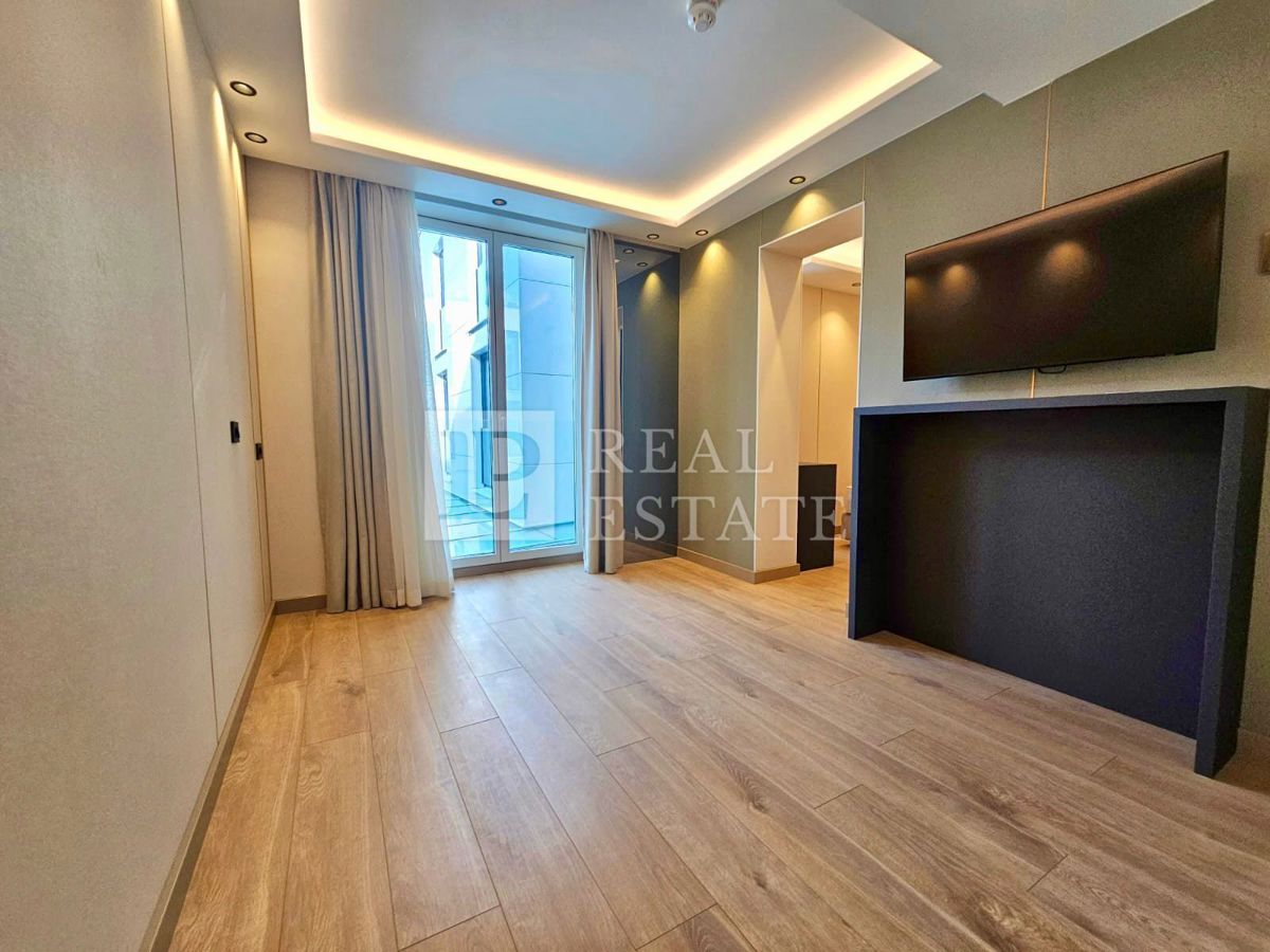 CRIKVENICA - ekskluzivno stanovanje v središču mesta