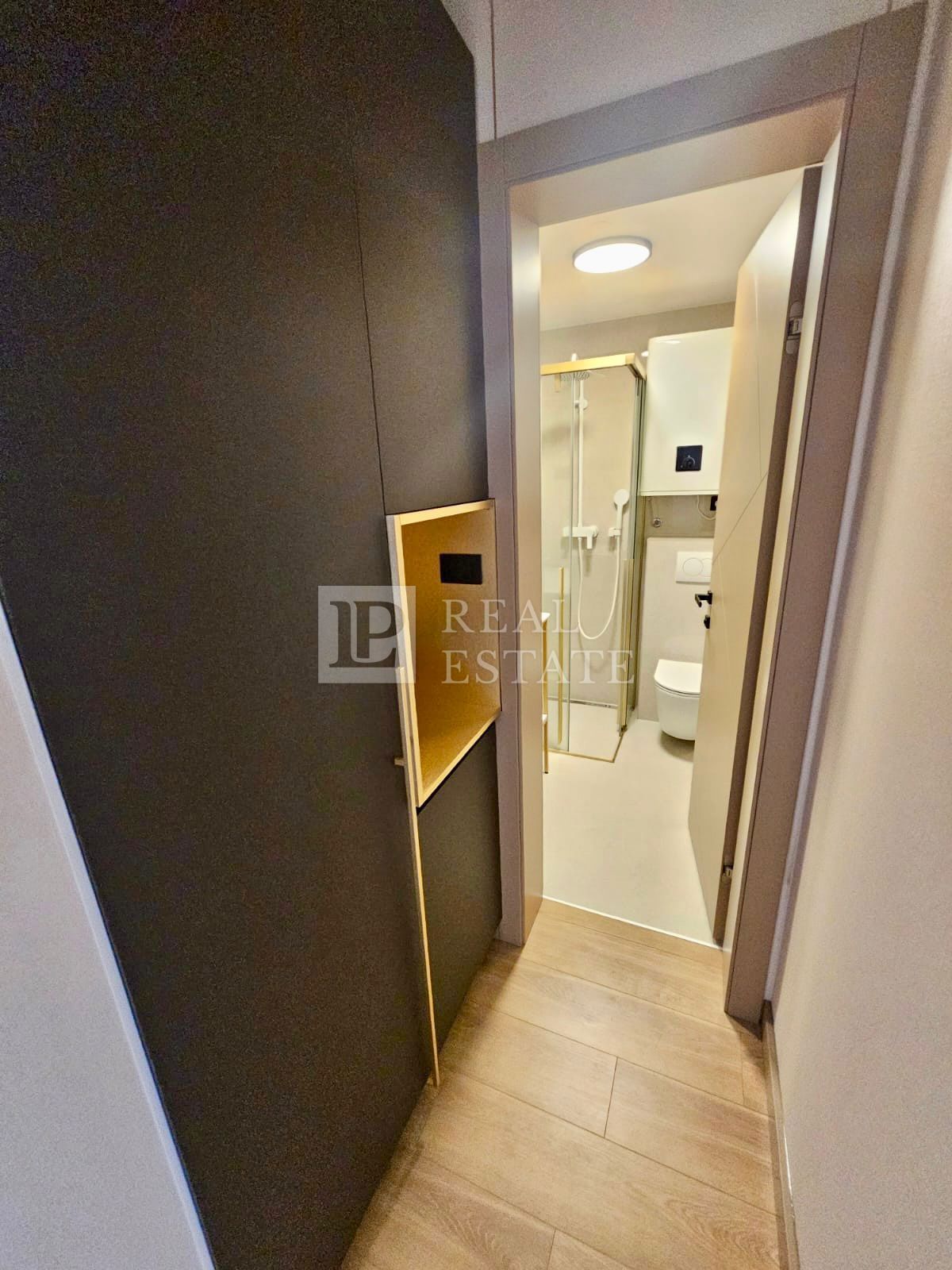 CRIKVENICA - ekskluzivno stanovanje v središču mesta