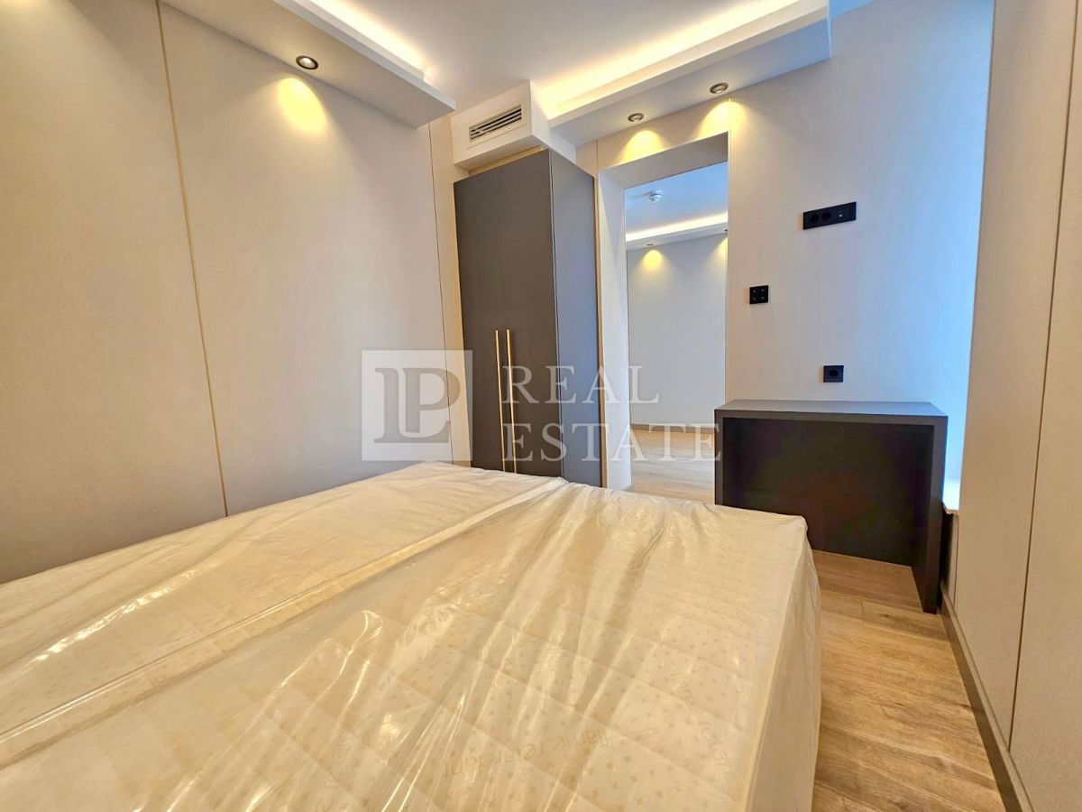 CRIKVENICA - ekskluzivno stanovanje v središču mesta