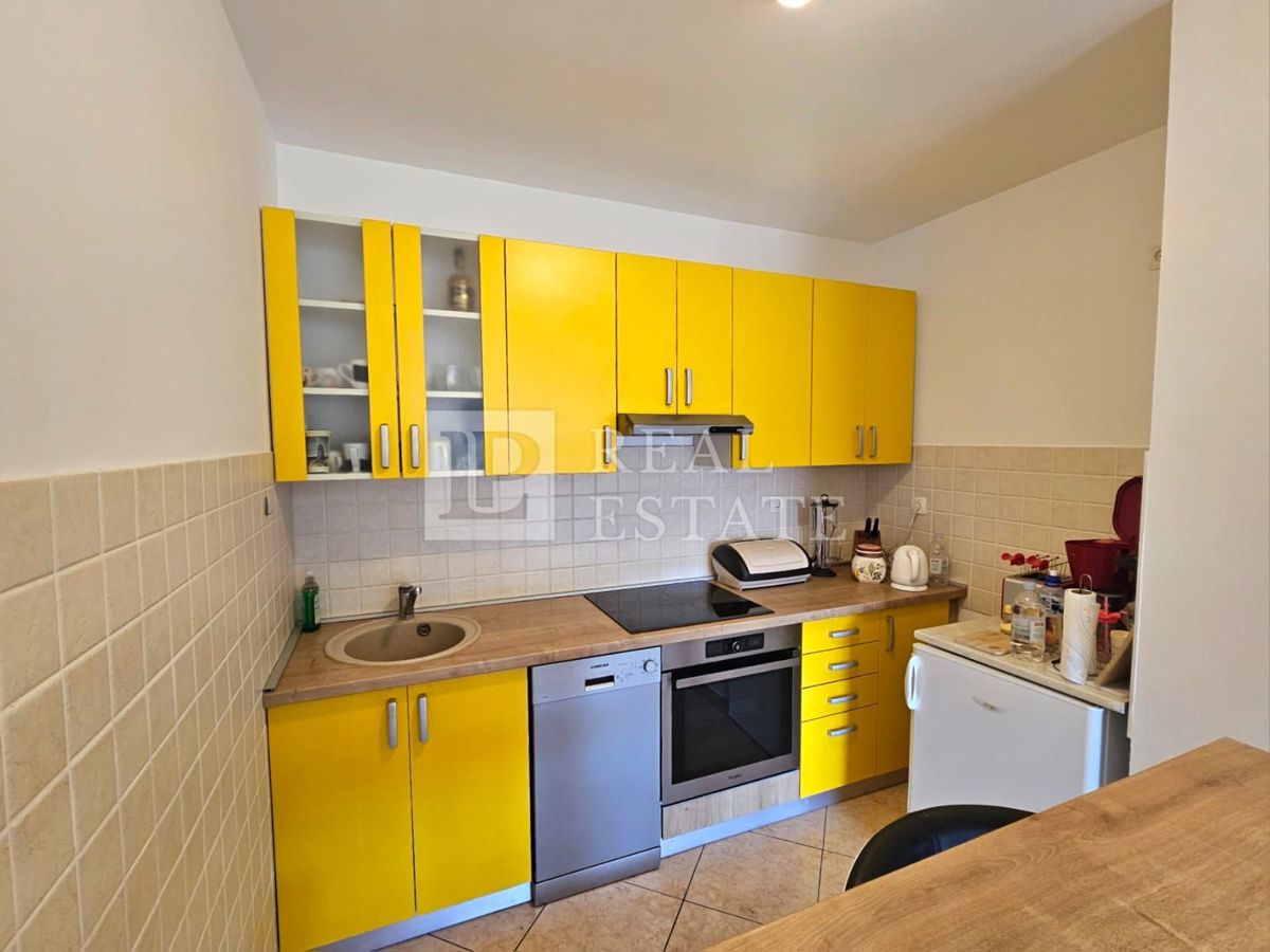 CRIKVENICA - apartma s pogledom na morje