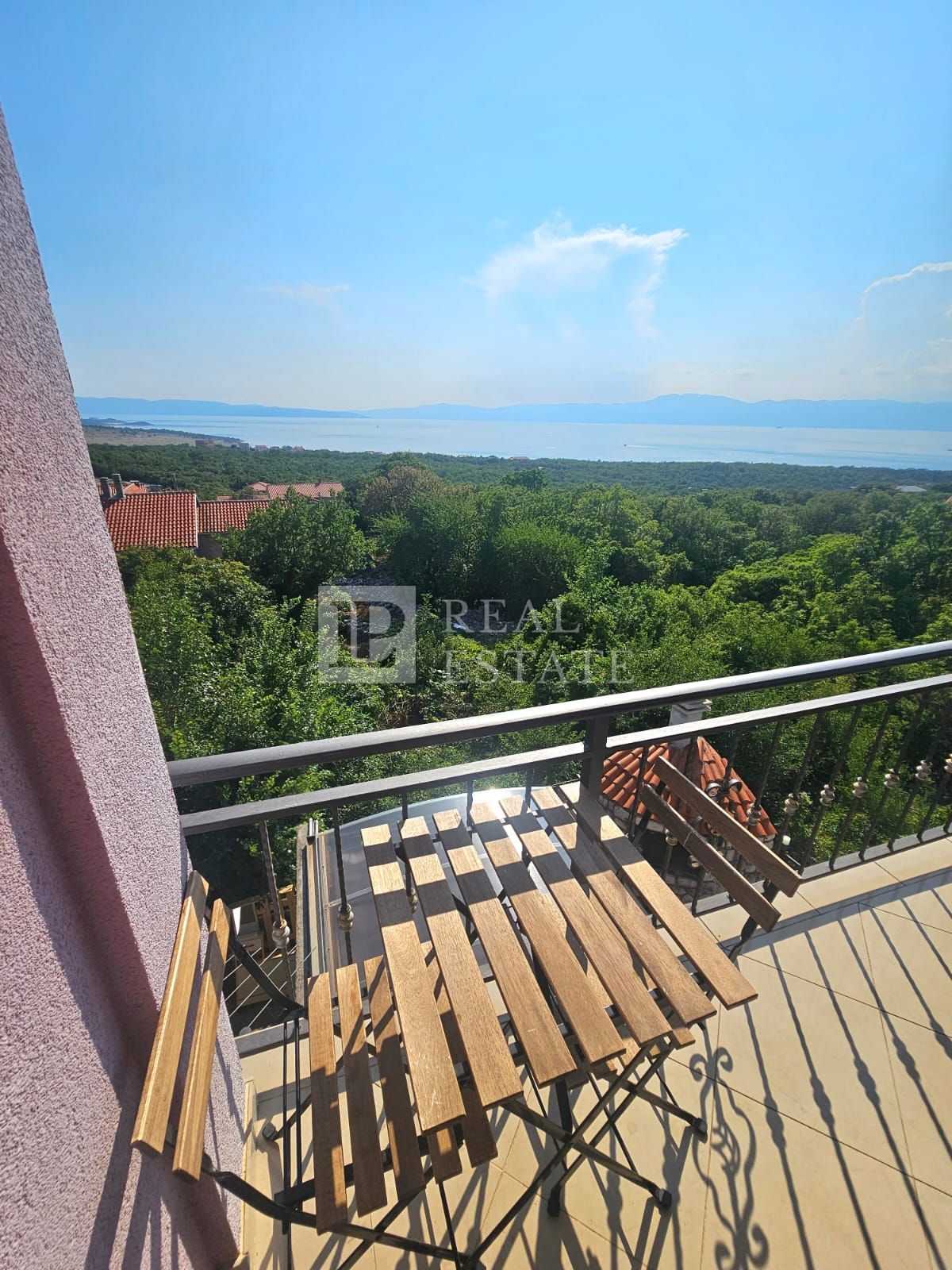 KRALJEVICA - dvonadstropno stanovanje s panoramskim pogledom na morje