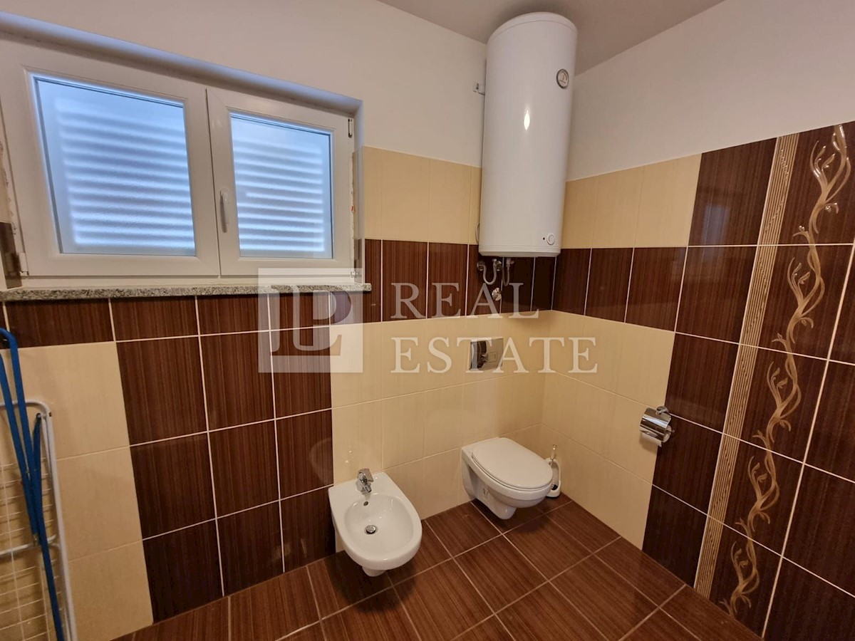 SMOKVICA KRMPOTSKA - apartma blizu morja