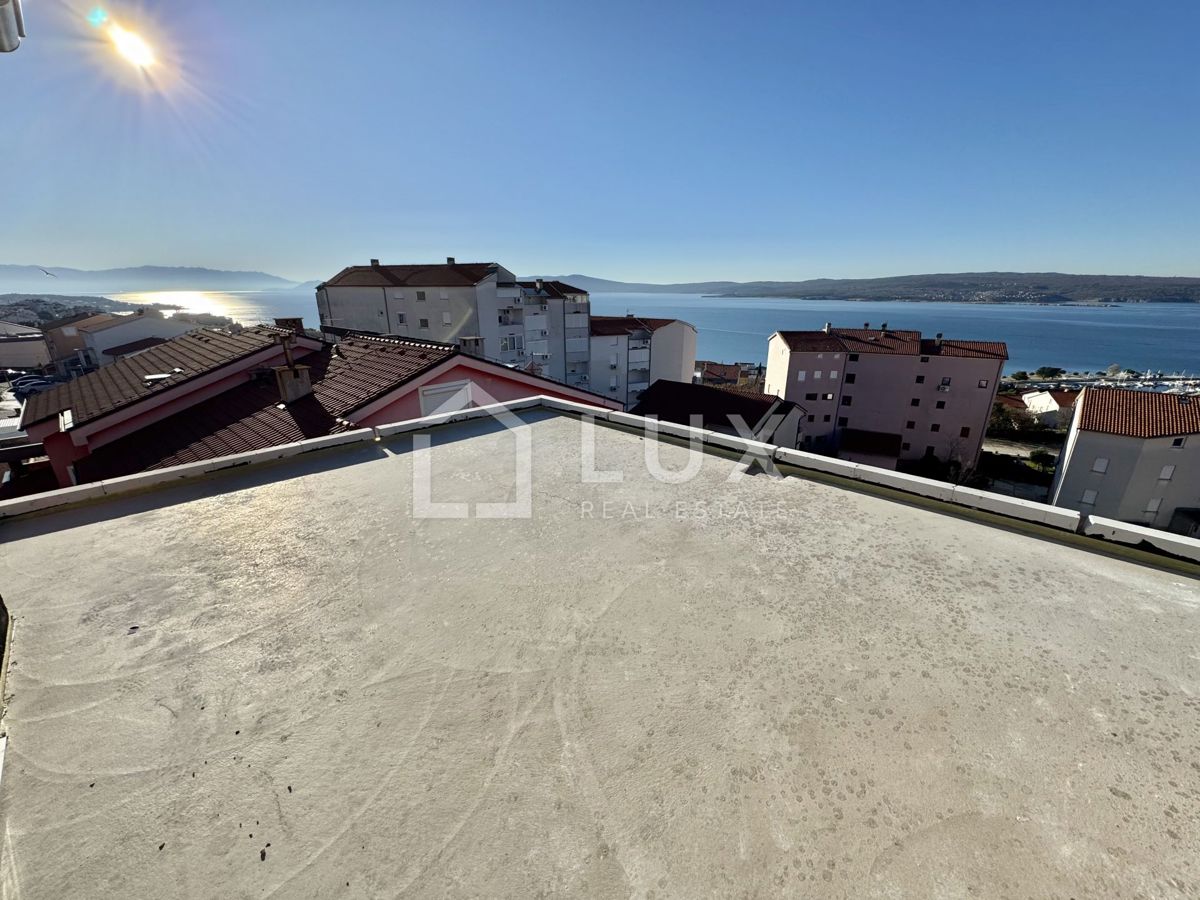 CRIKVENICA - penthouse 100m2 v novogradnji