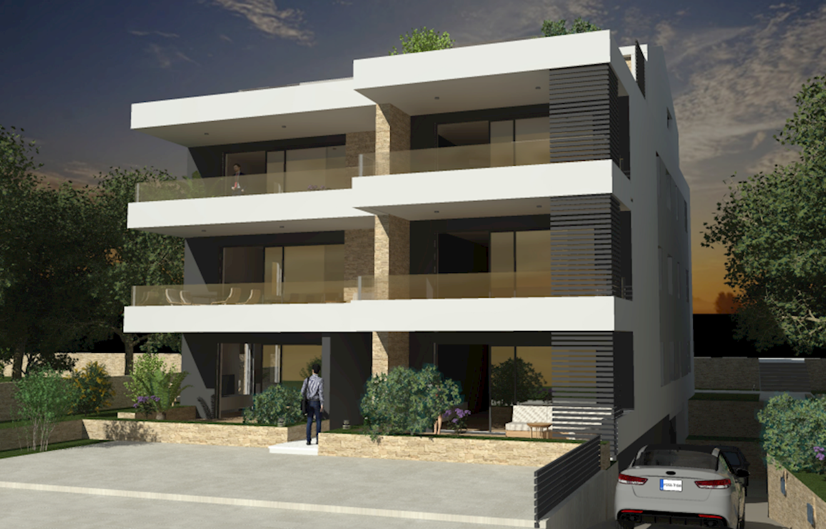Rovinj - pritlični apartma z vrtom