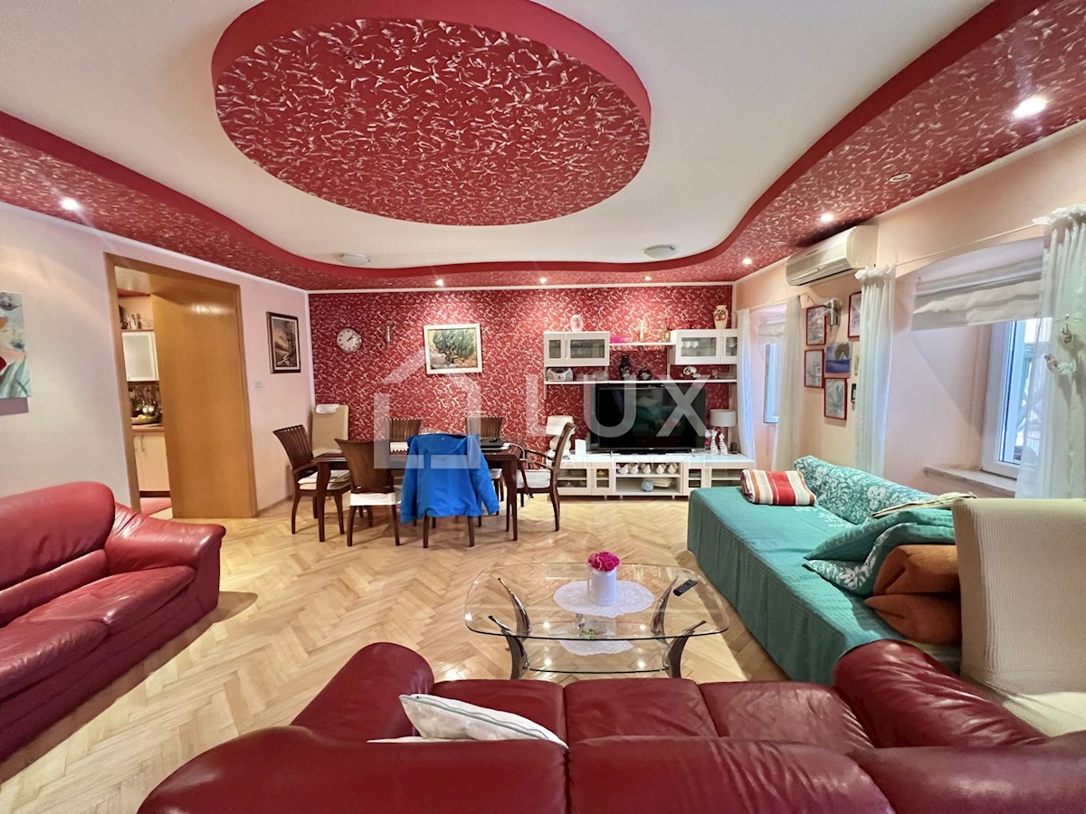 CRIKVENICA - prostorno stanovanje 100m2, center mesta