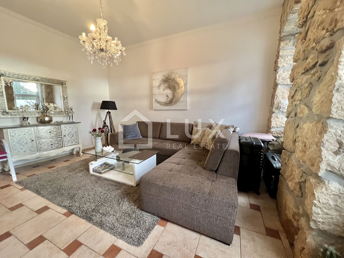 CRIKVENICA - dva apartmaja v centru mesta