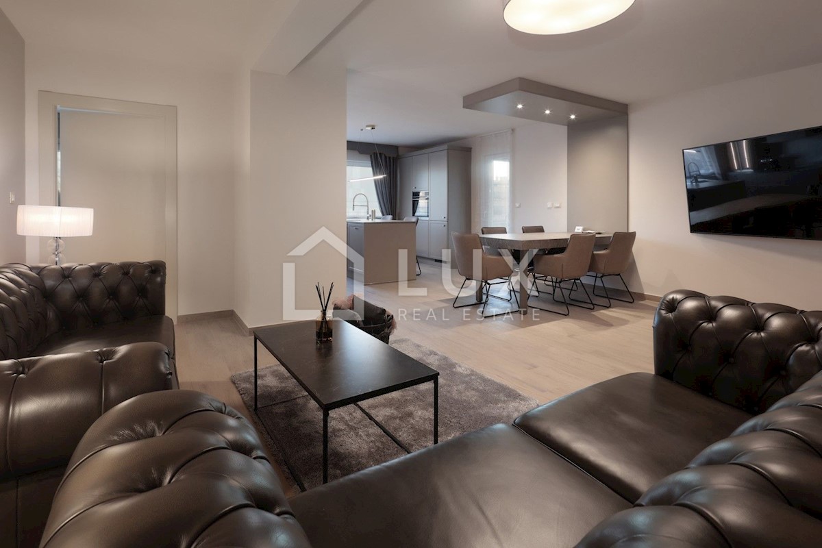 ROVINJ - luksuzno stanovanje 145m2