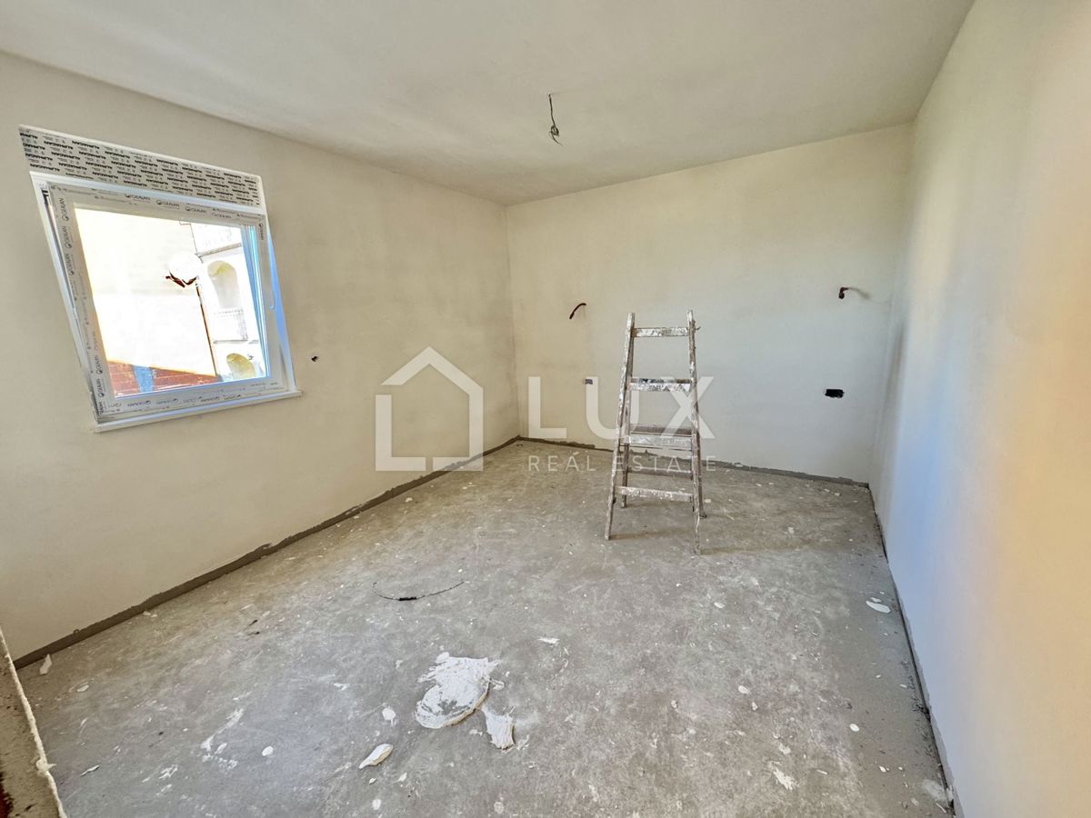 CRIKVENICA - stanovanje 136m2, novogradnja