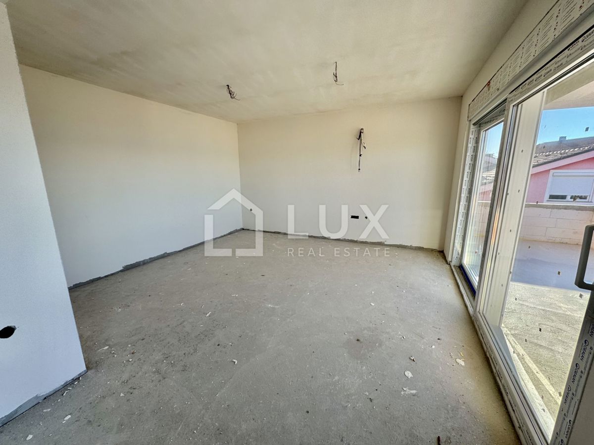CRIKVENICA - stanovanje 136m2, novogradnja