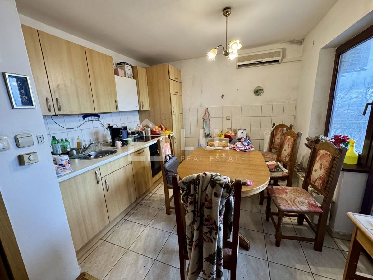 DRAMALJ - stanovanje 64m2, pogled na morje