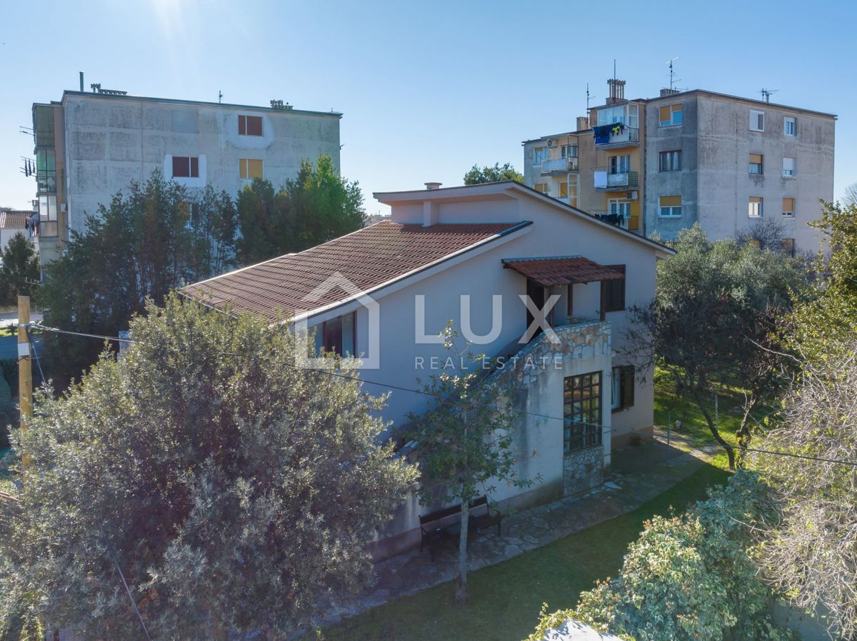 PULA - stanovanje 85m2 + vrt