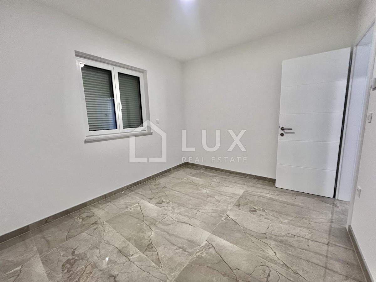 CRIKVENICA - stanovanje 62m2, novogradnja
