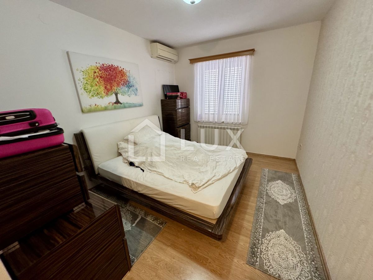 CRIKVENICA - penthouse 182m2, 3 parkirna mesta
