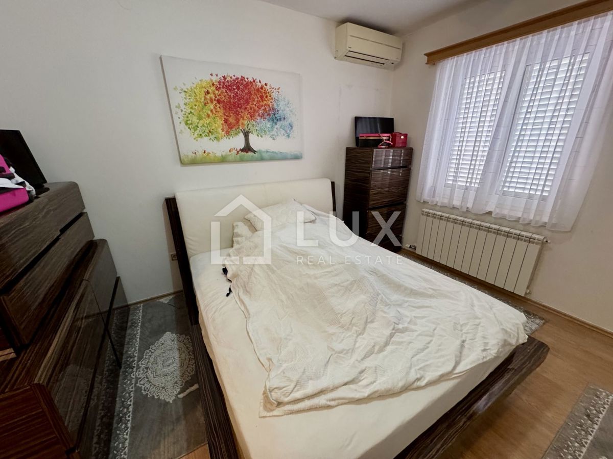 CRIKVENICA - penthouse 182m2, 3 parkirna mesta