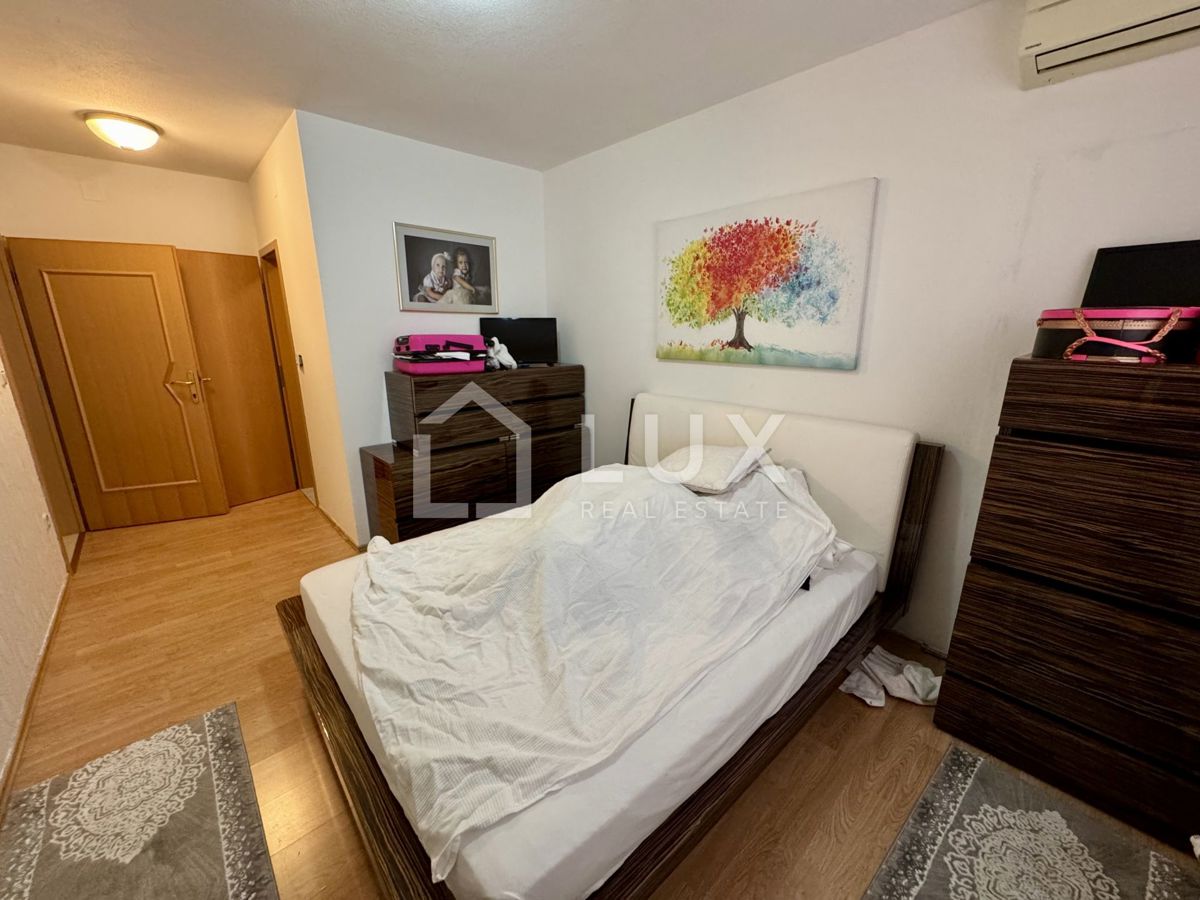 CRIKVENICA - penthouse 182m2, 3 parkirna mesta