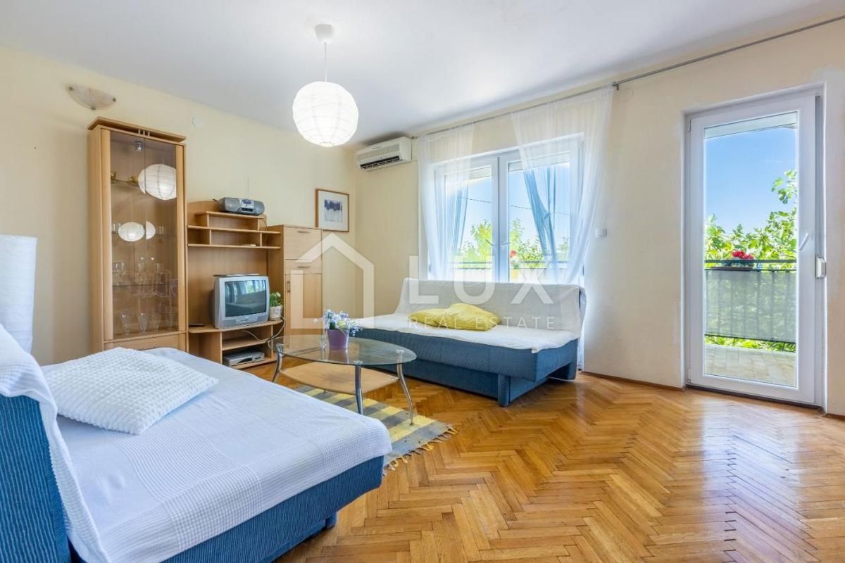 DRAMALJ - apartma 72m2, 250m od morja
