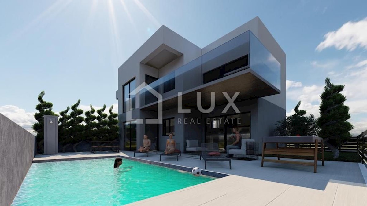 POREČ - stanovanje 96m2 z jacuzzijem, novogradnja