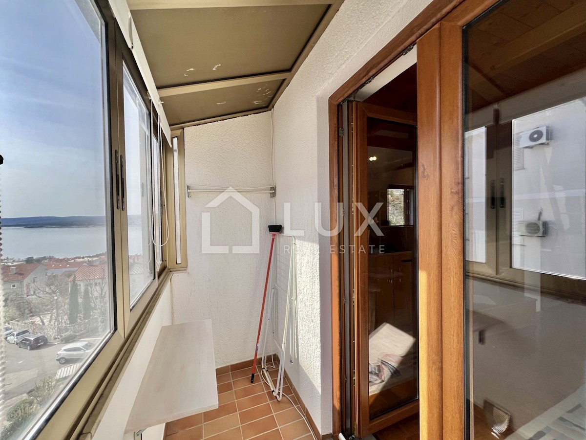 CRIKVENICA - dvosobni apartma 42m2, pogled na morje
