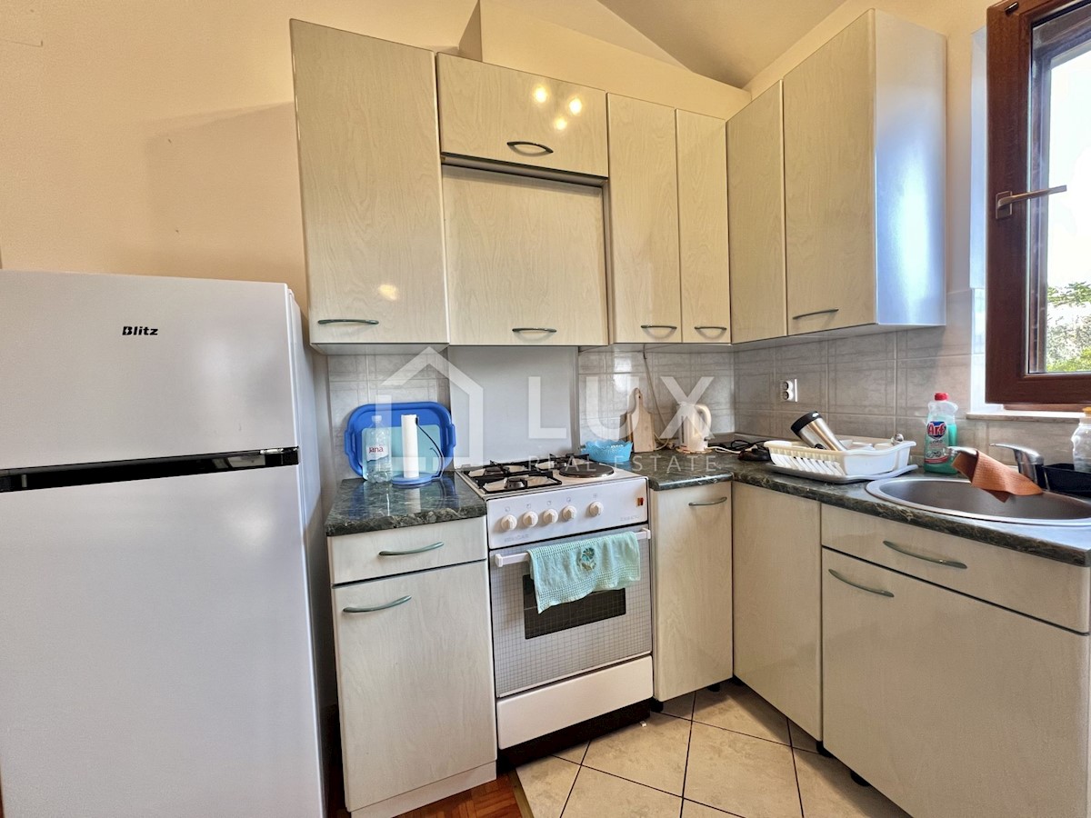CRIKVENICA - dvosobni apartma 42m2, pogled na morje