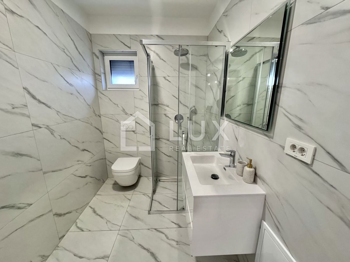 CRIKVENICA - stanovanje 62m2, opremljeno, novogradnja