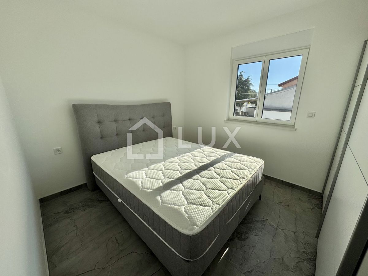 CRIKVENICA - stanovanje 62m2, opremljeno, novogradnja