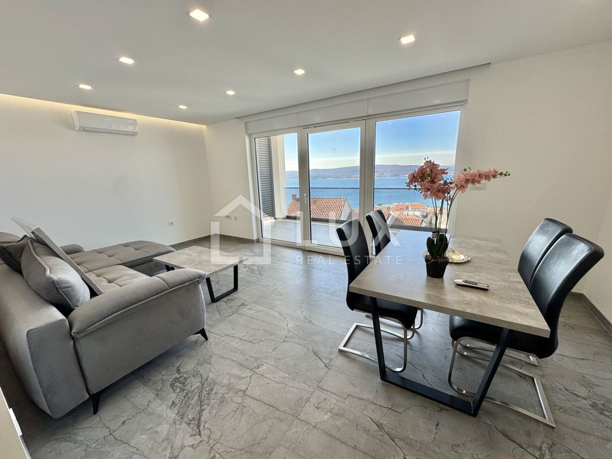 CRIKVENICA - stanovanje 62m2, opremljeno, novogradnja