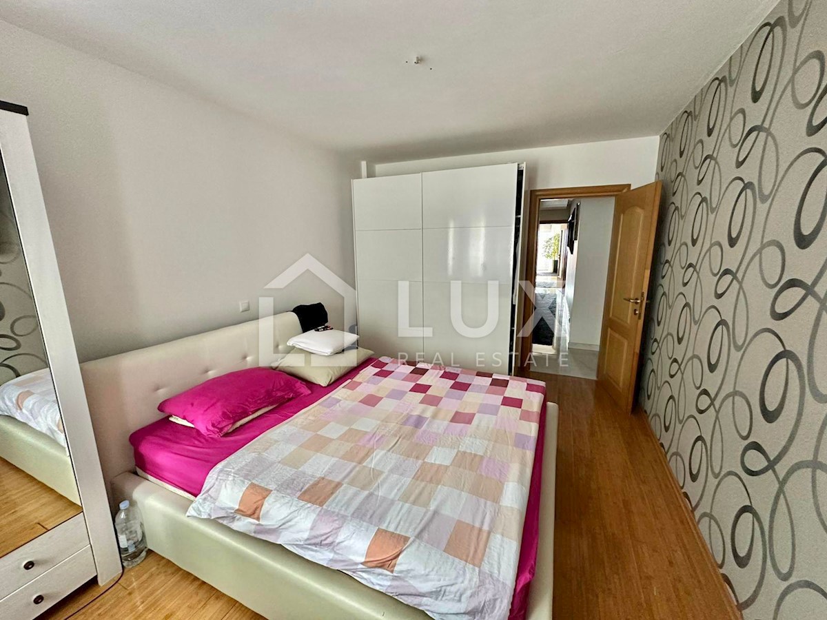 CRIKVENICA - stanovanje 125m2, 3s + kopalnica