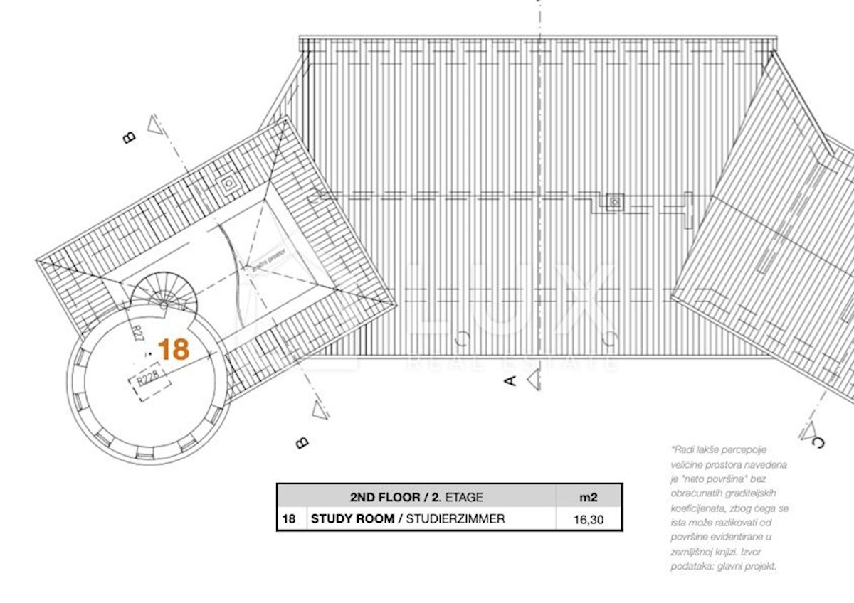 MARČANA - luksuzna vila 374m2 na parceli 8090m2