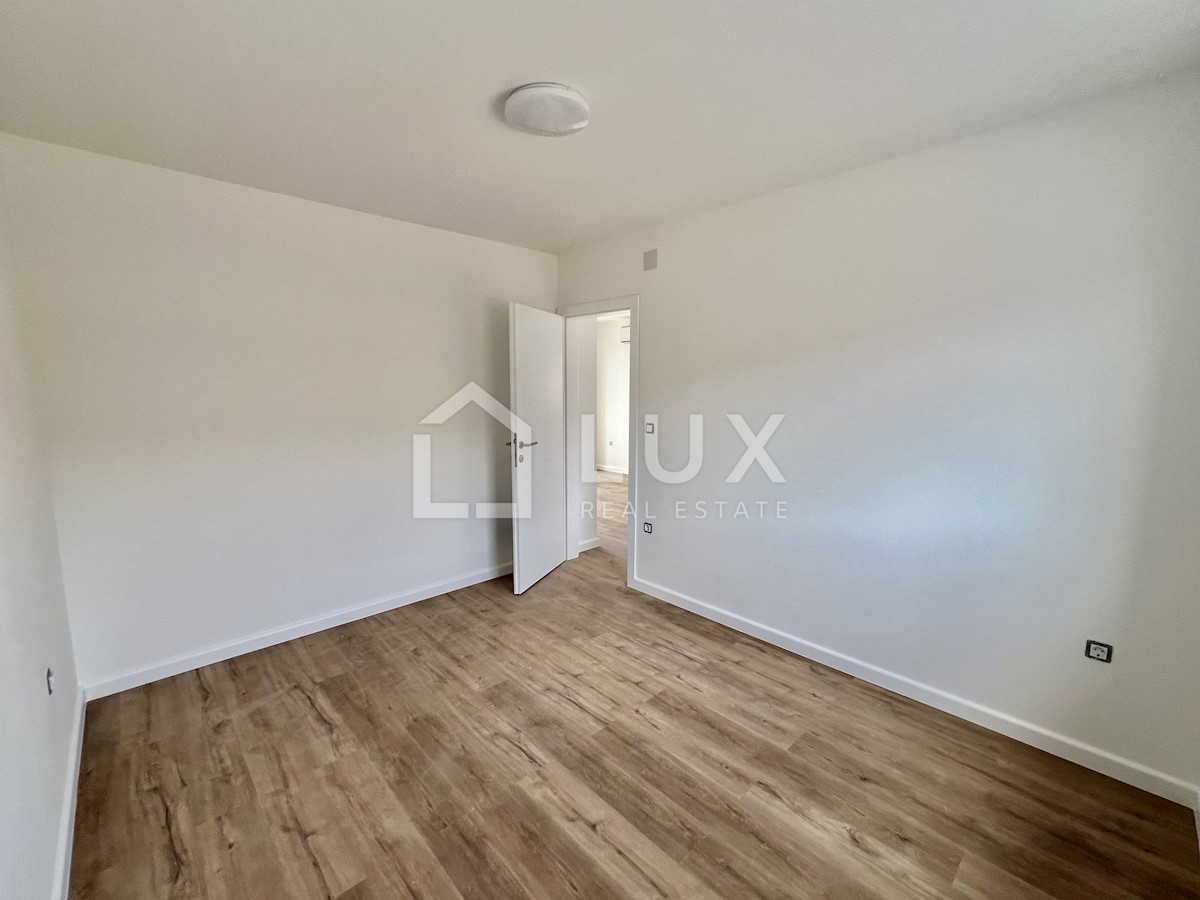 CRIKVENICA - novogradnja, apartma 122m2, pogled na morje