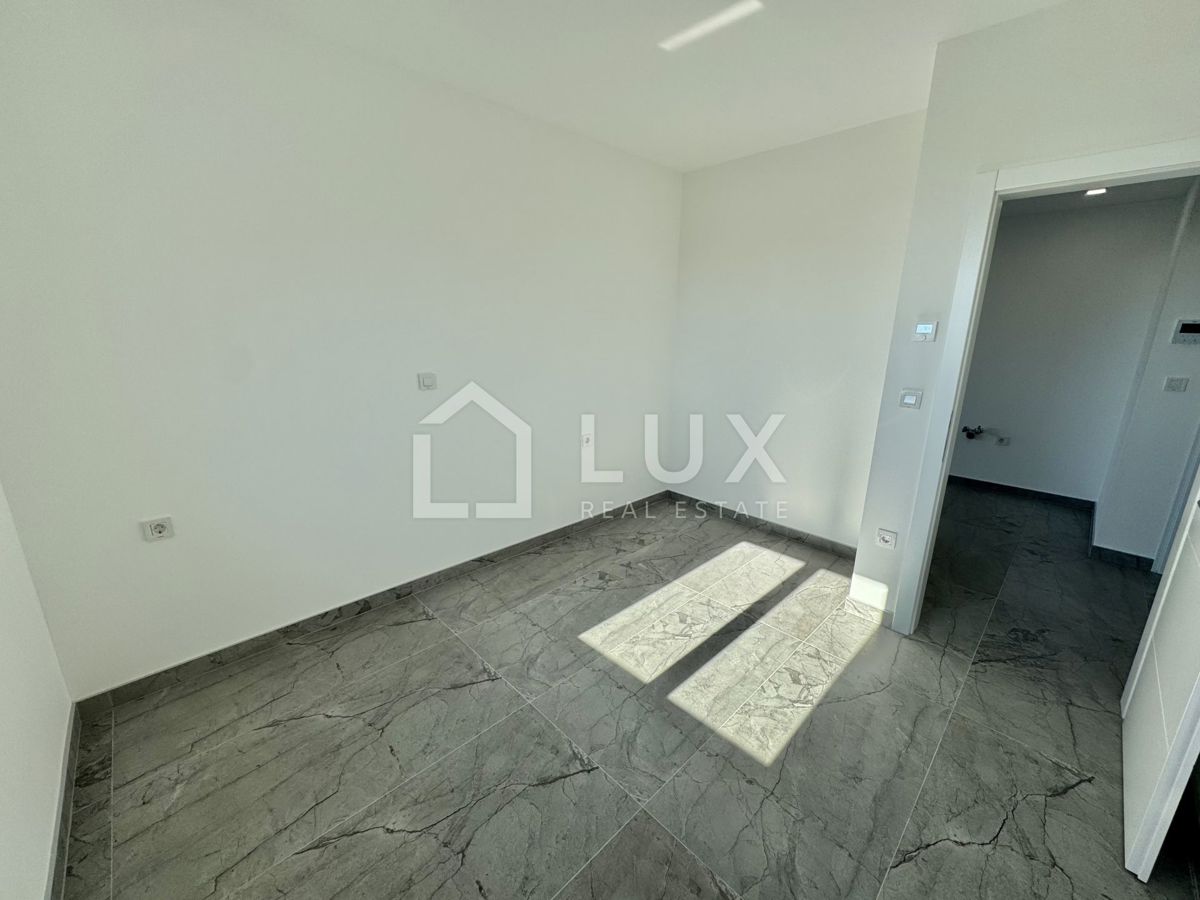 CRIKVENICA - stanovanje 62m2, 2. nadstropje, novogradnja