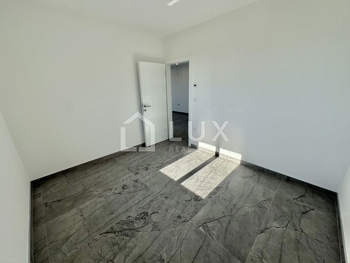 CRIKVENICA - stanovanje 62m2, 2. nadstropje, novogradnja