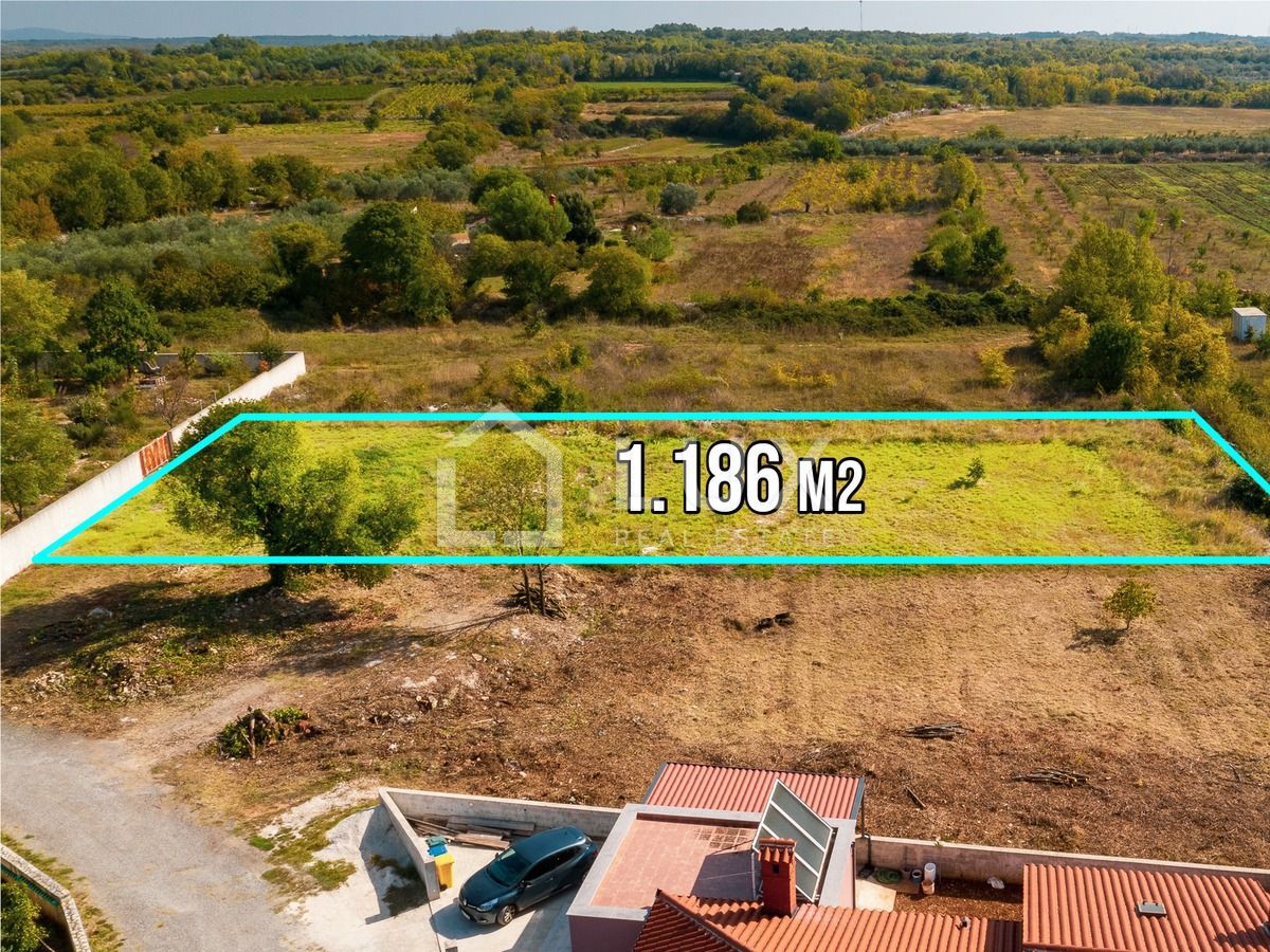 VODNJAN - gradbeno zemljišče 1186m2
