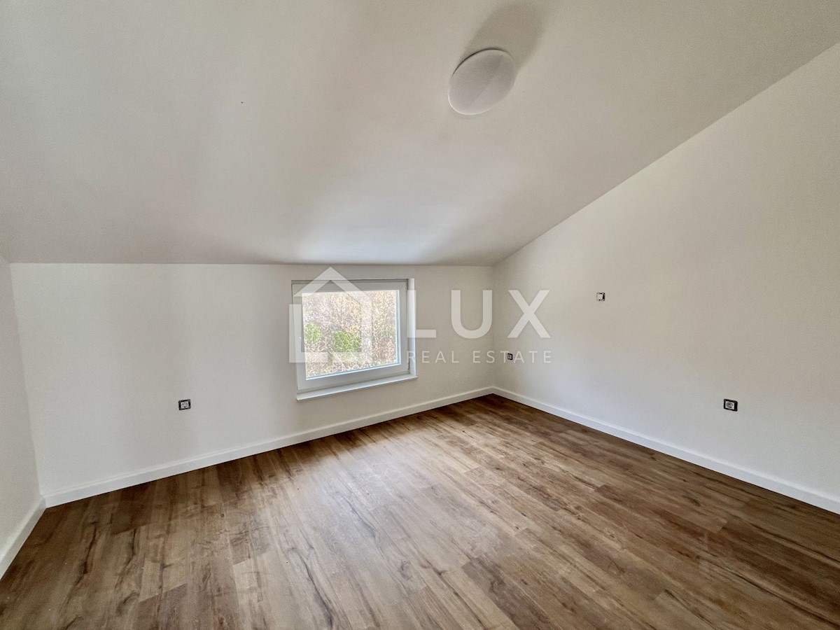 CRIKVENICA - penthouse 110m2, pogled na morje