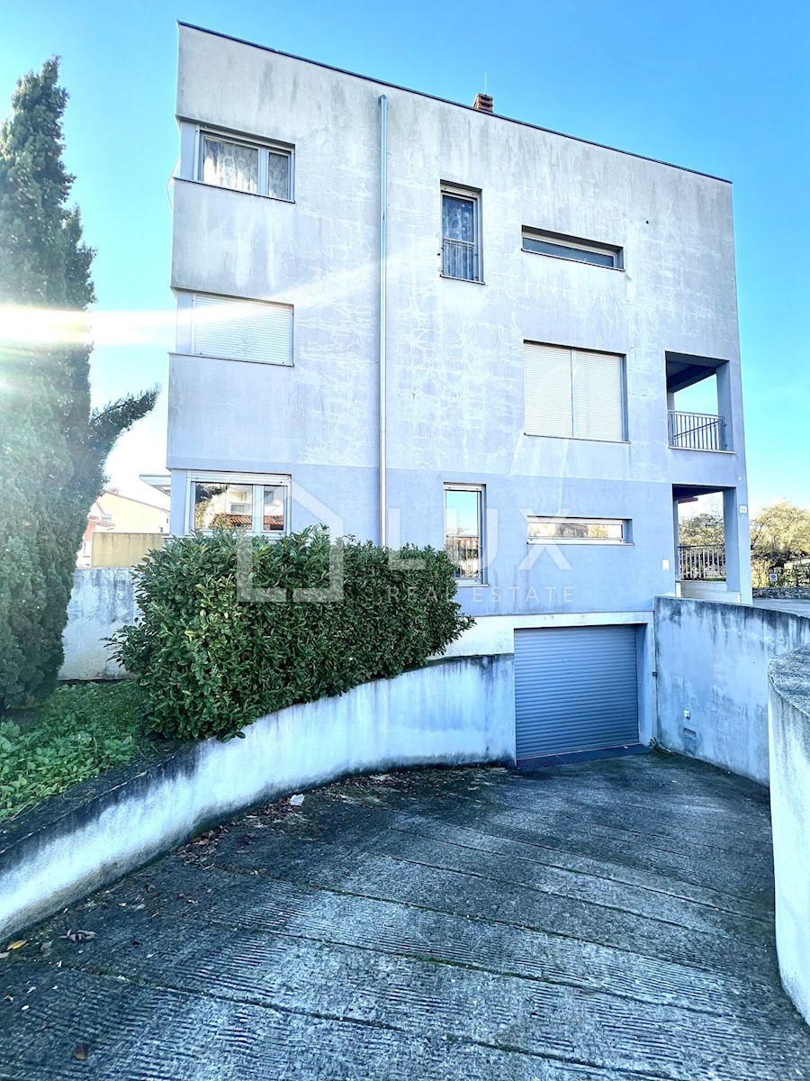 ROVINJ - pritlično stanovanje 66m2 + garaža