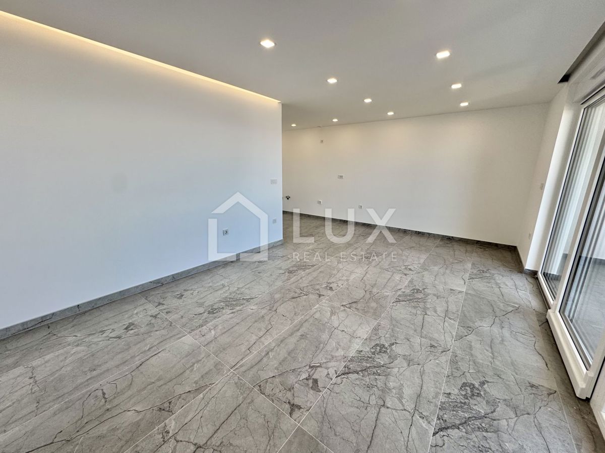 CRIKVENICA - stanovanje 62m2, novogradnja