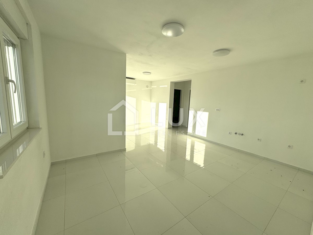 CRIKVENICA - penthouse 110m2, novogradnja