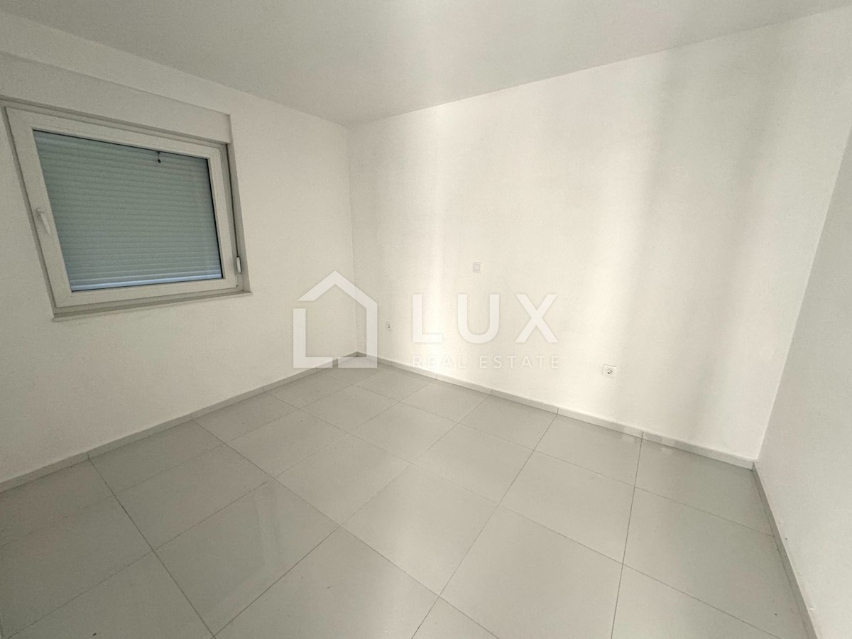 CRIKVENICA - penthouse 110m2, novogradnja