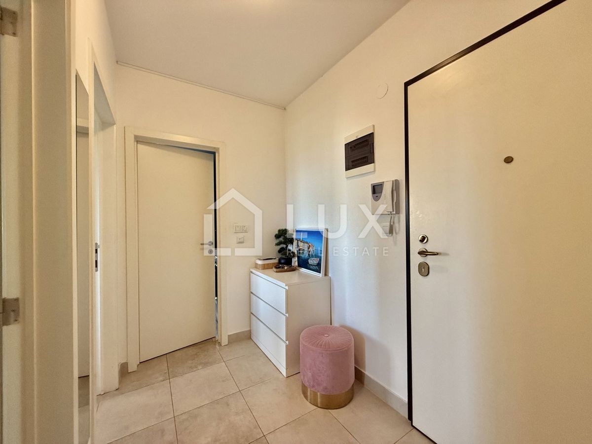 CRIKVENICA - apartma 55m2 z bazenom