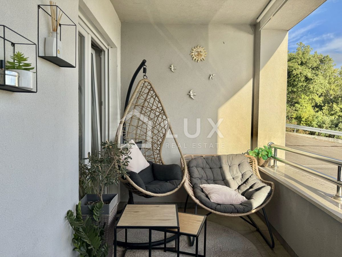 CRIKVENICA - apartma 55m2 z bazenom