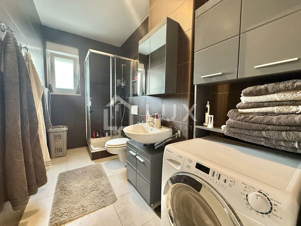 CRIKVENICA - apartma 55m2 z bazenom