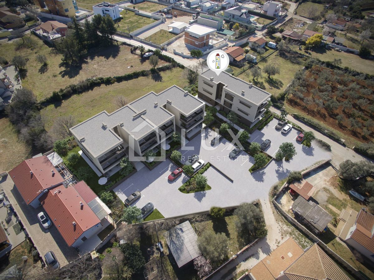 PEROJ - pritličje 101,22m2 + vrt, novogradnja