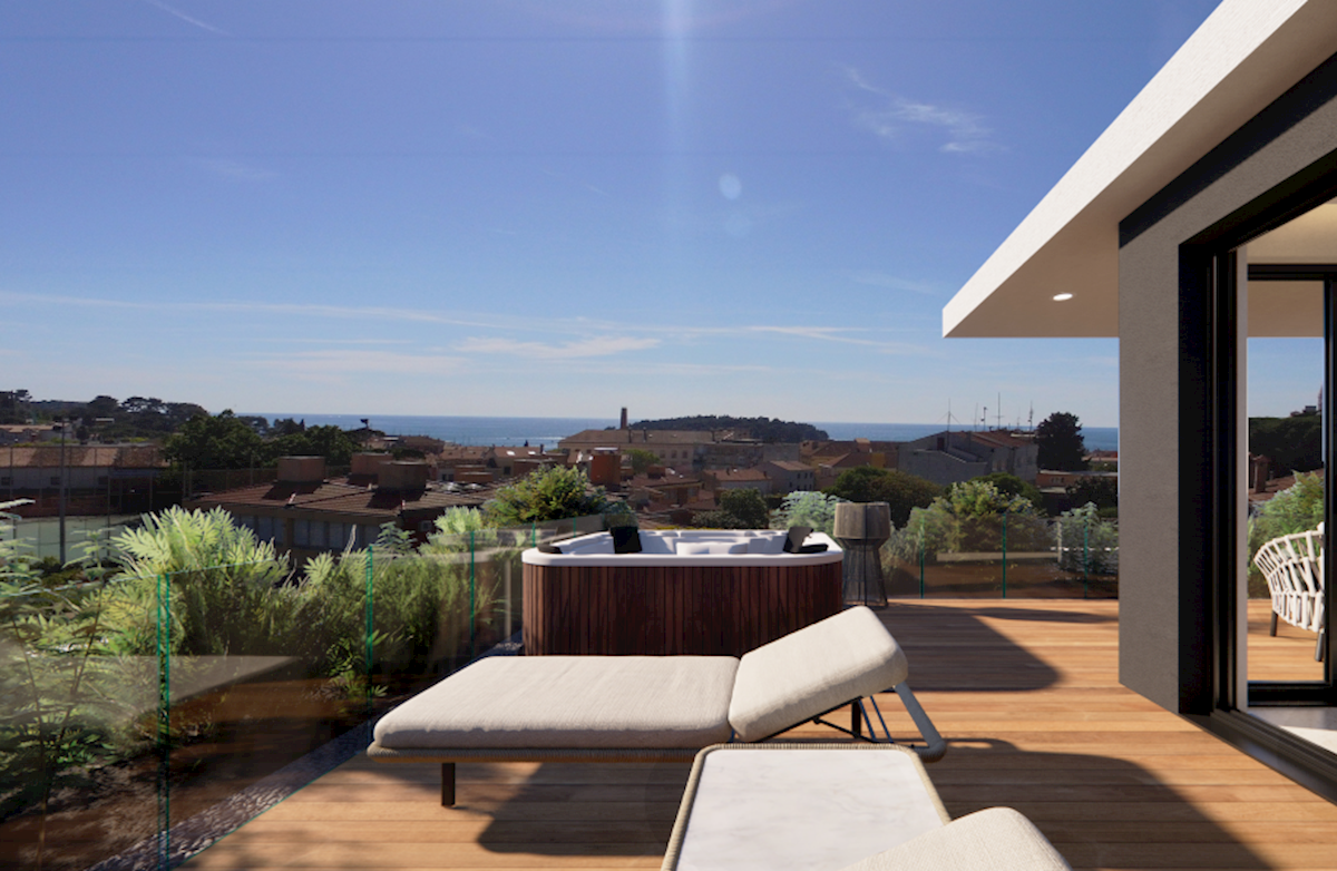 ROVINJ - penthouse v moderni novogradnji z dvigalom in odprtim pogledom na mesto