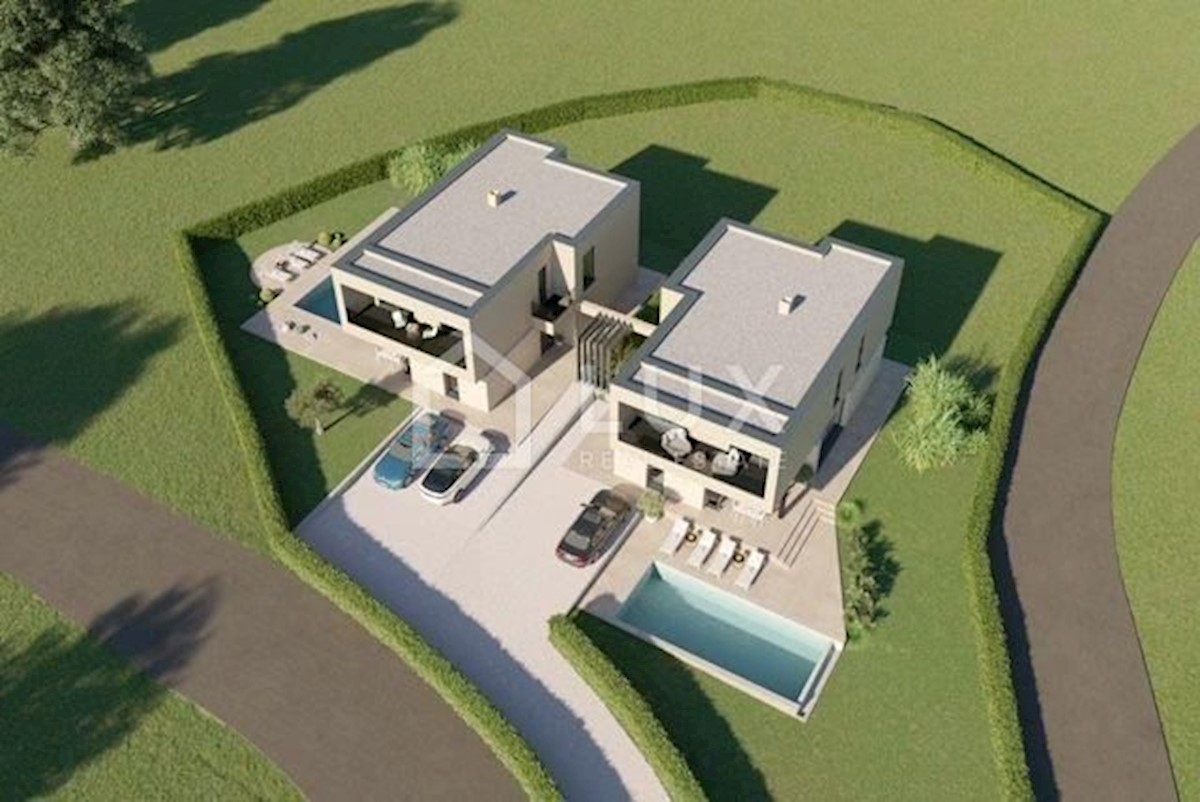 POREČ - moderna vila z bazenom, vrt 720m2