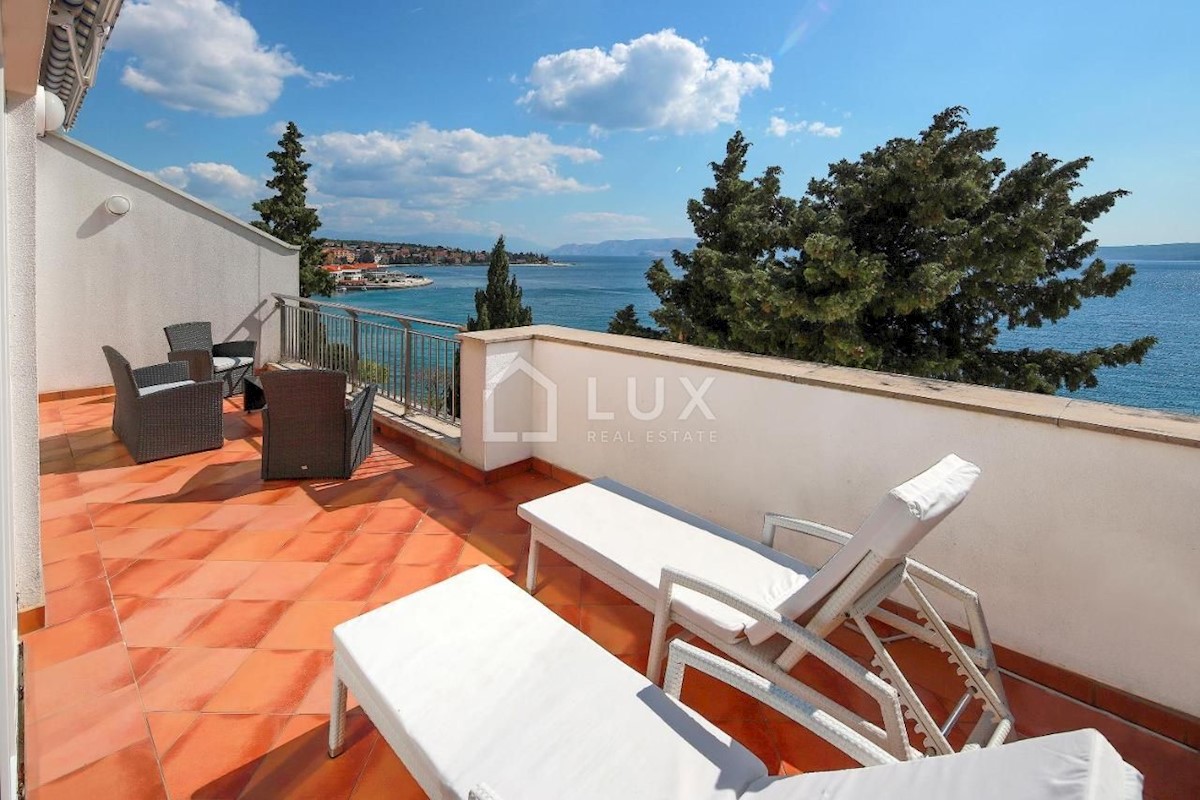 SELCE - penthouse 1. red do morja