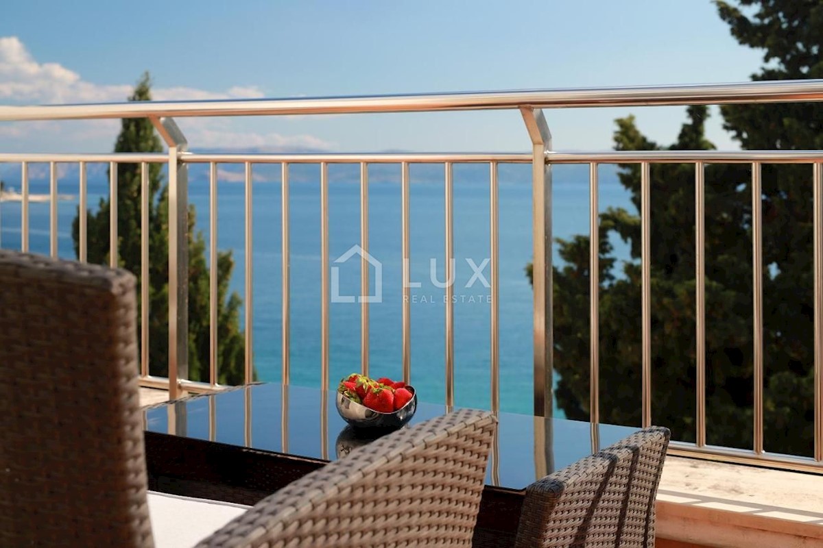 SELCE - penthouse 1. red do morja