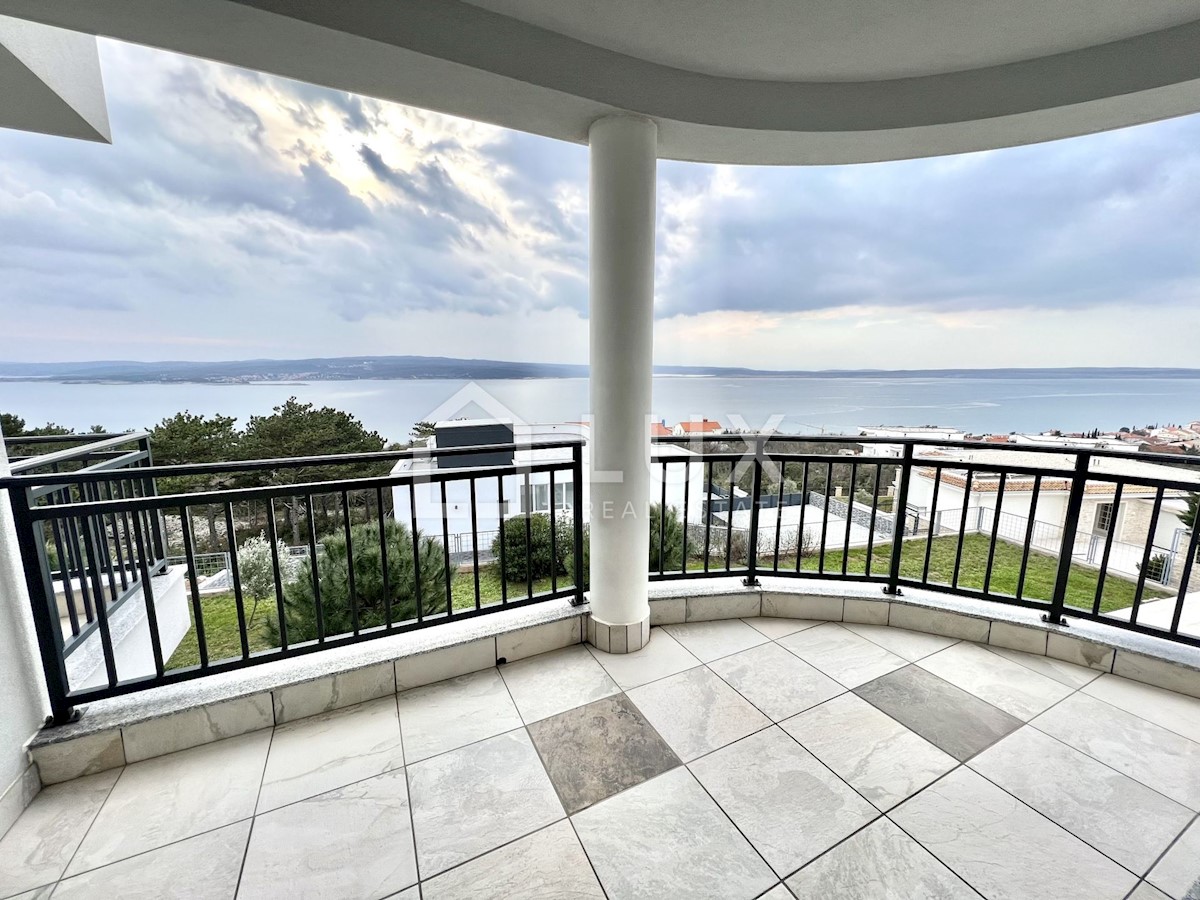 CRIKVENICA - luksuzna vila s pogledom na morje