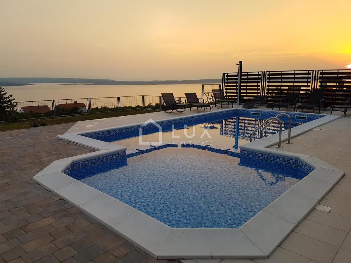 CRIKVENICA - luksuzna vila s pogledom na morje