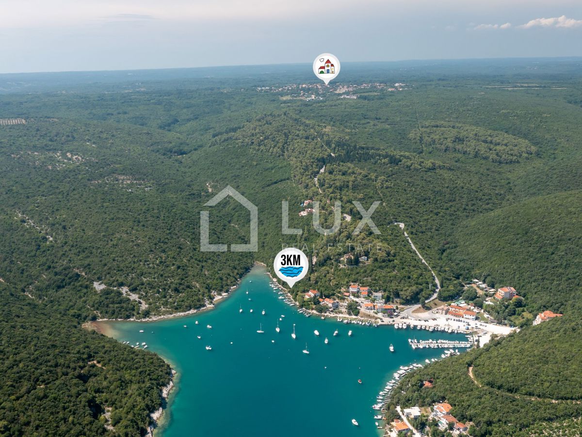 MARČANA, KRNICA - kamnita hiša za obnovo