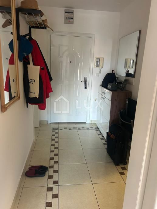 CRIKVENICA - apartma 62m2, pogled na morje