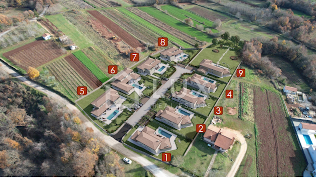 KANFANAR - vila z bazenom, novogradnja